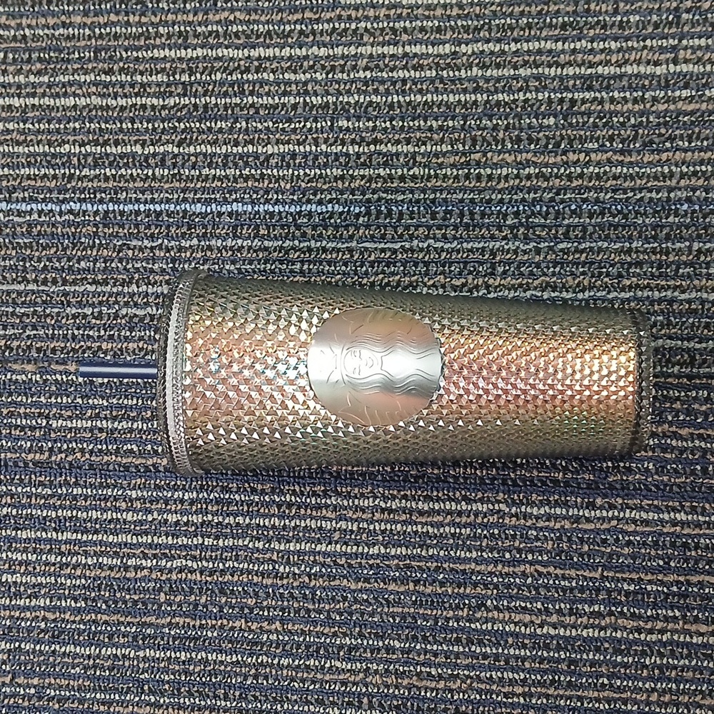 New Starbucks  2022 Georgetown University Studded  24oz Tumbler